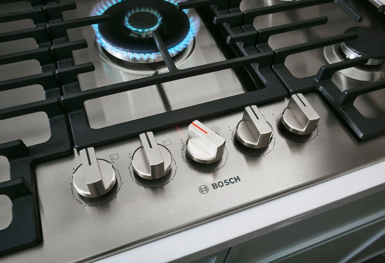 Bosch  800 Series Gas Cooktop 36'' Stainless Steel Ngm8658Uc