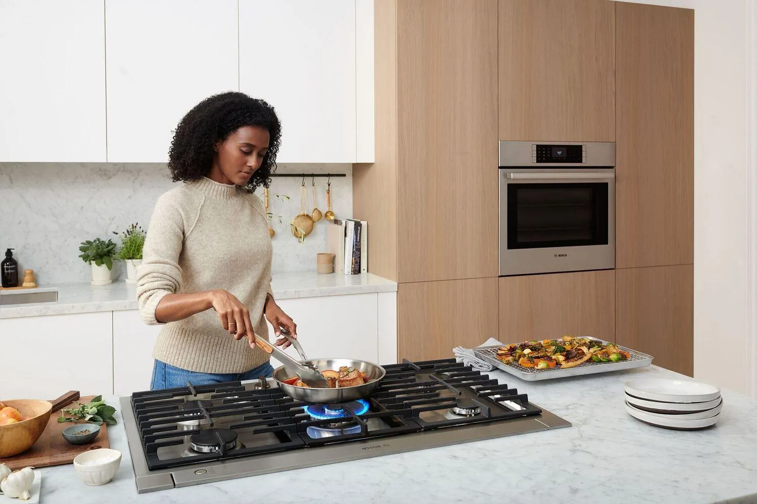 Bosch  800 Series Gas Cooktop 36'' Stainless Steel Ngm8658Uc