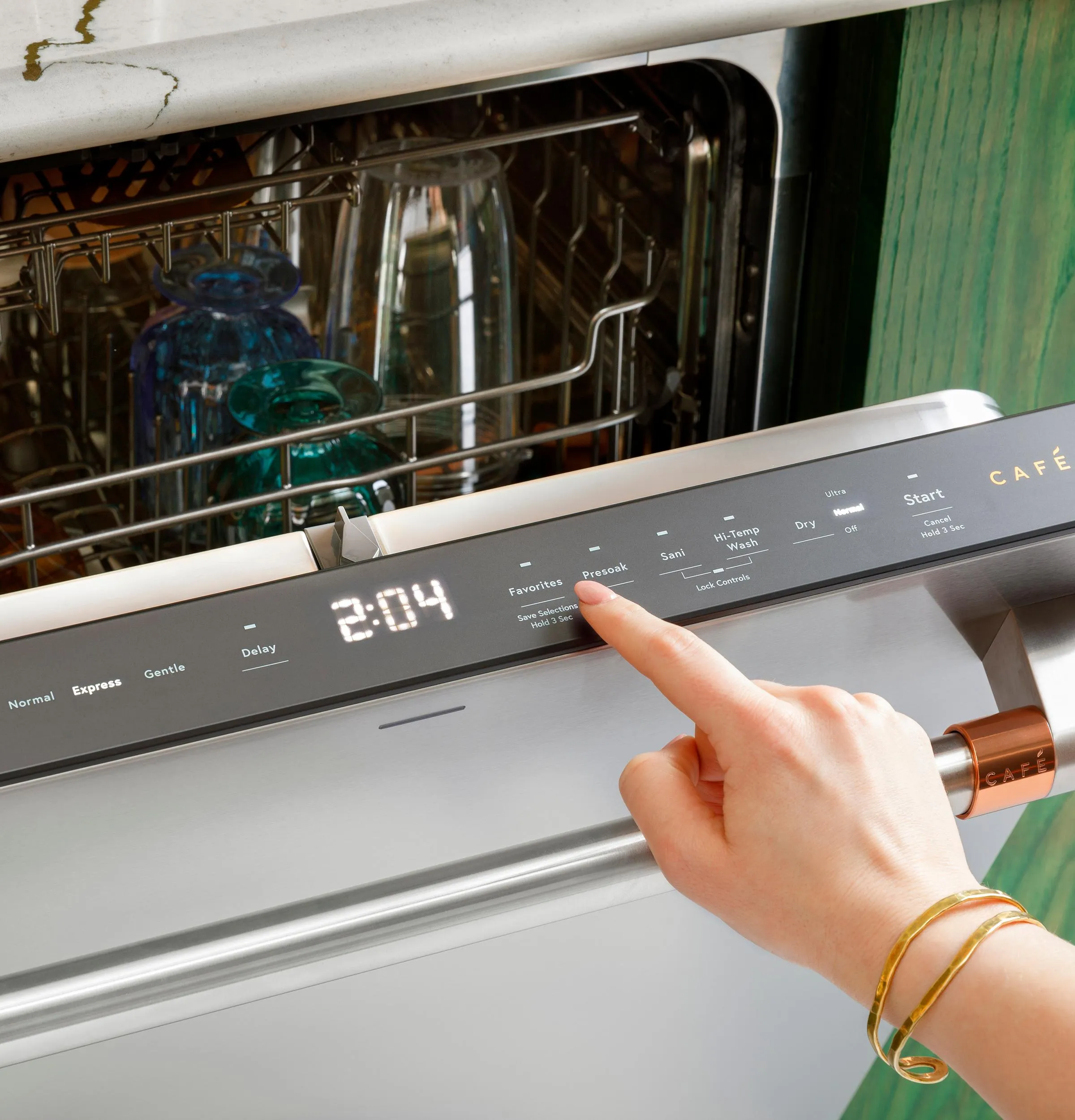 Cafe CDT828P2VS1 Caf&#8482; Customfit Energy Star Stainless Interior Smart Dishwasher With Ultra Wash & Dry. 42 Dba
