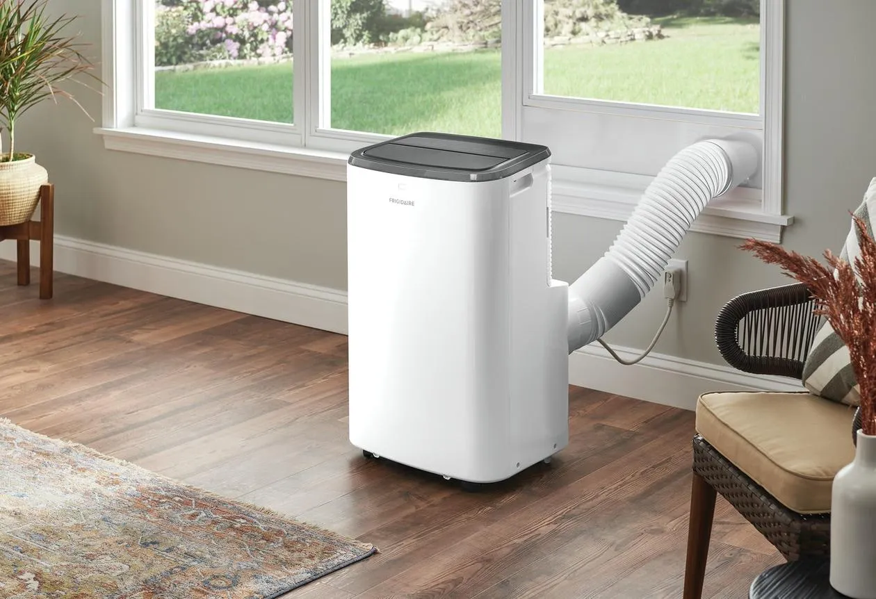 Frigidaire FHPC102AC1 Frigidaire 10.000 Btu 3-In-1 Portable Room Air Conditioner