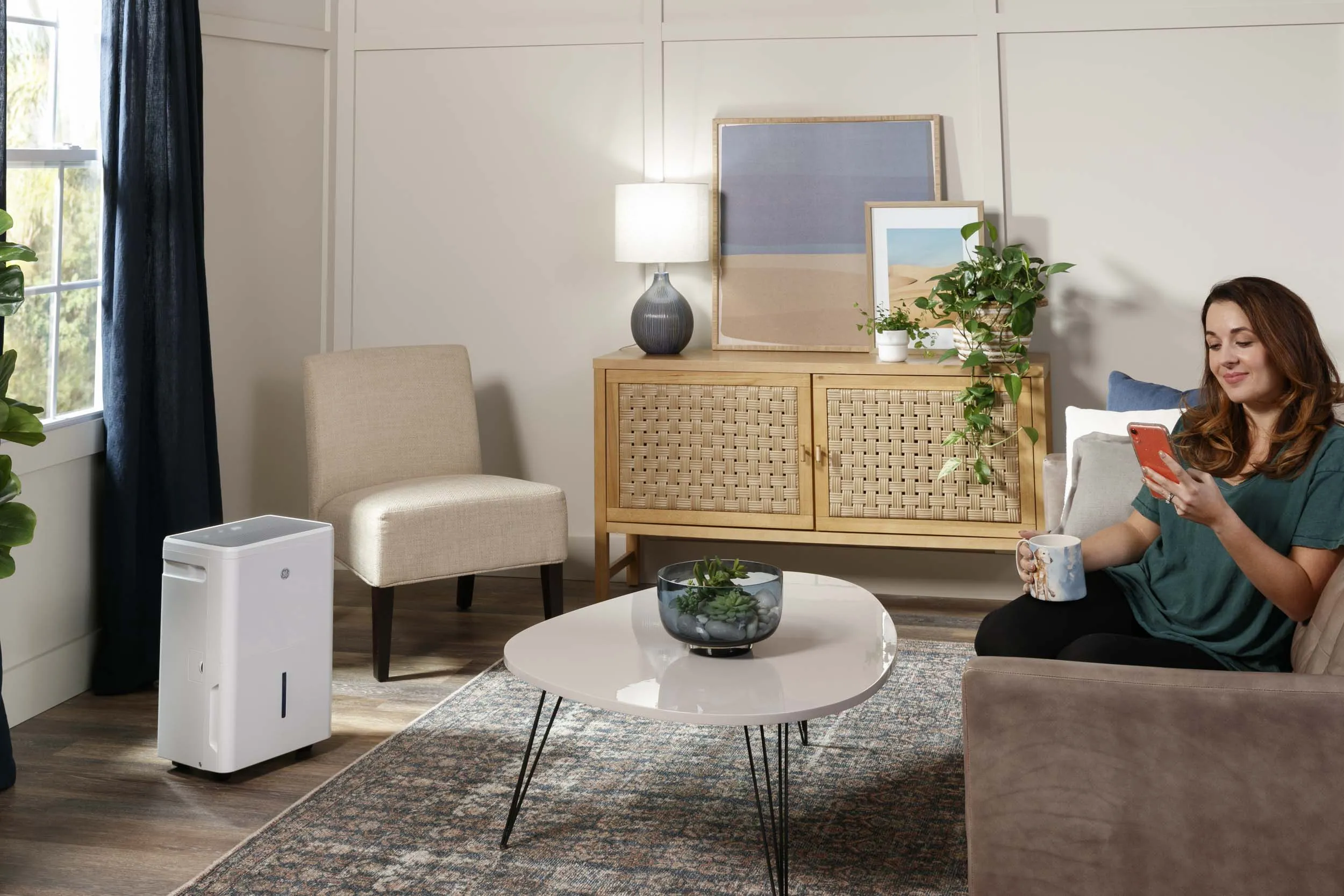 Ge Appliances ADYR35LC Ge Energy Star 35 Pint Portable Dehumidifier With Smart Dry For Very Damp Spaces