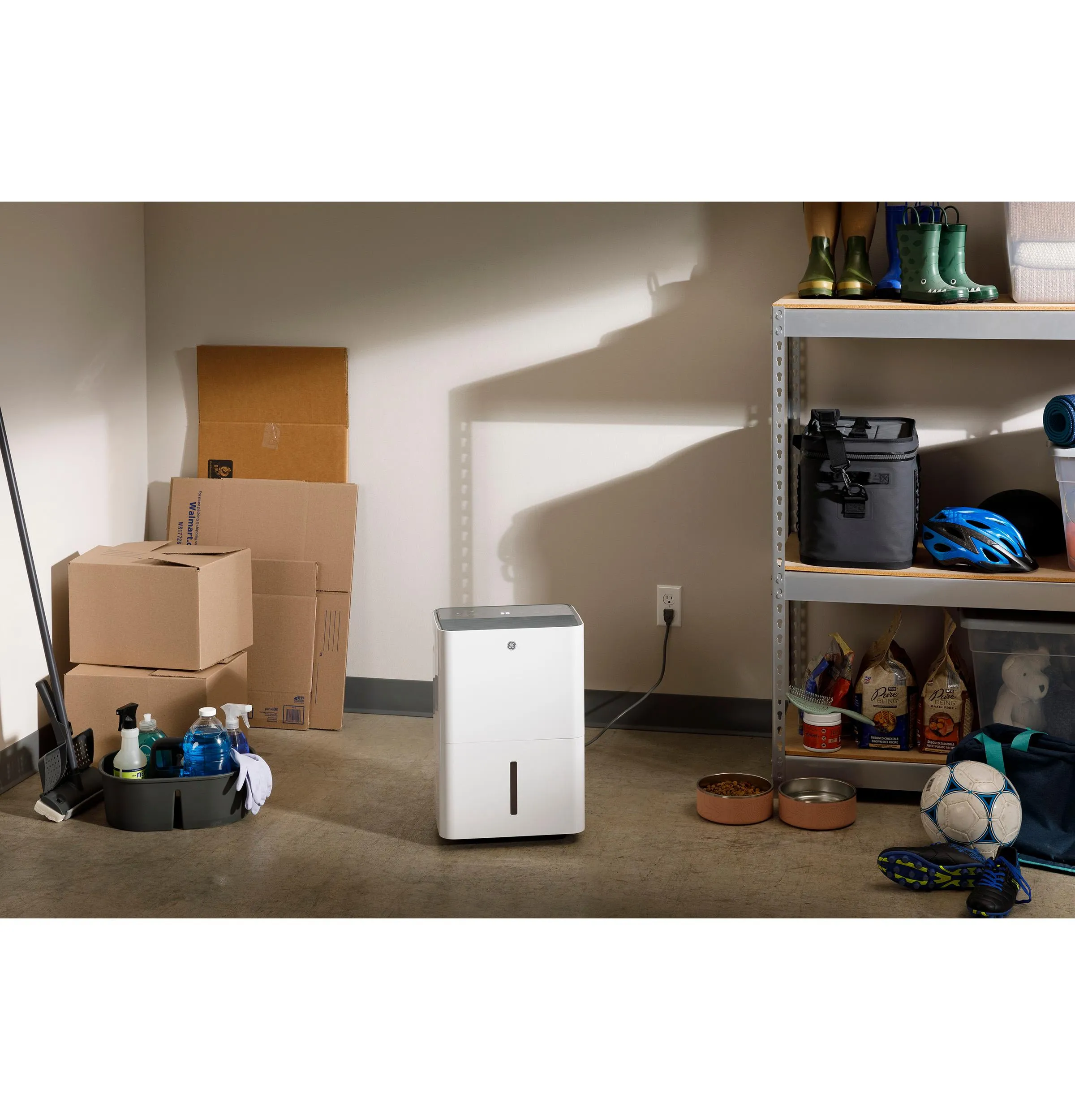 Ge Appliances ADYR35LC Ge Energy Star 35 Pint Portable Dehumidifier With Smart Dry For Very Damp Spaces