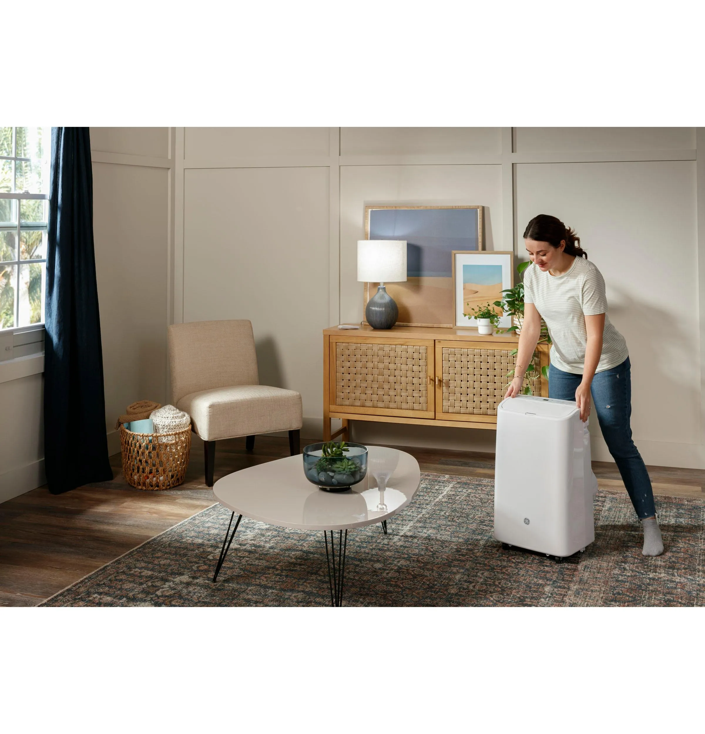 Ge Appliances APCD08JASW Ge 8.500 Btu Portable Air Conditioner With Dehumifier And Remote. White