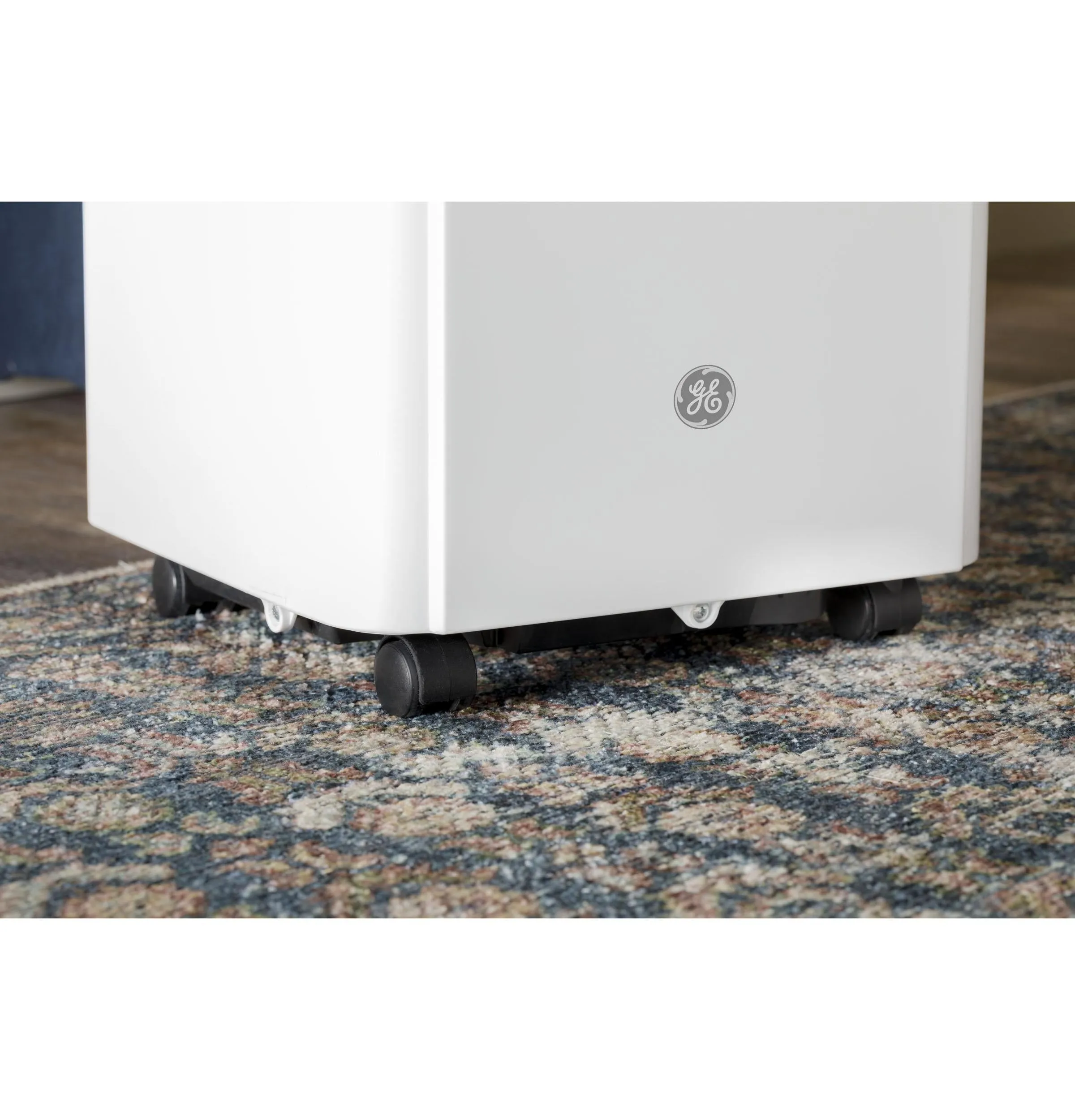 Ge Appliances APFA08YBMW Ge 8.000 Btu Portable Air Conditioner For Small Rooms Up To 150 Sq Ft. (5.300 Btu Sacc)
