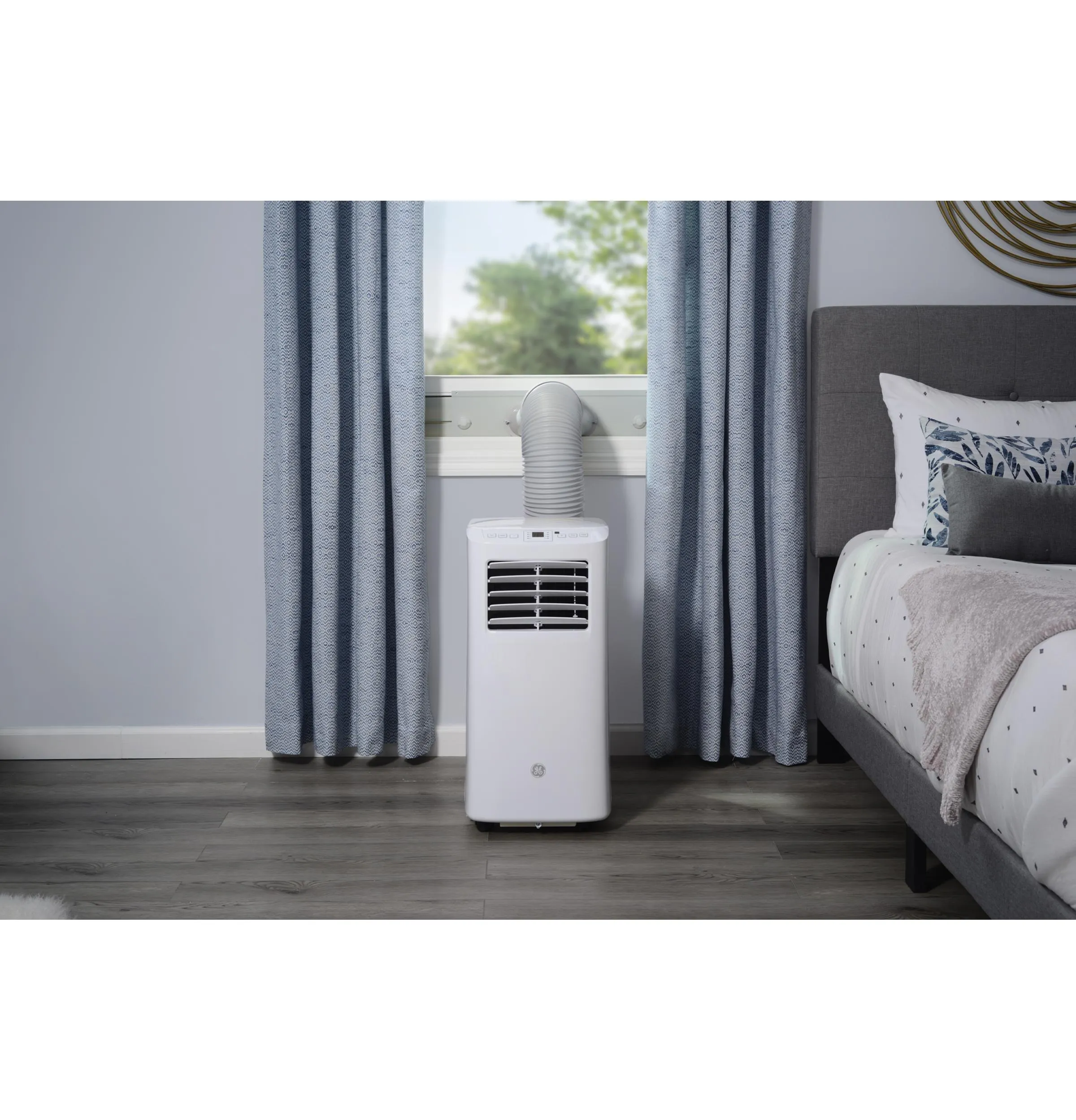 Ge Appliances APFD05JASW Ge 5.100 Btu Portable Air Conditioner With Dehumidifier And Remote. White