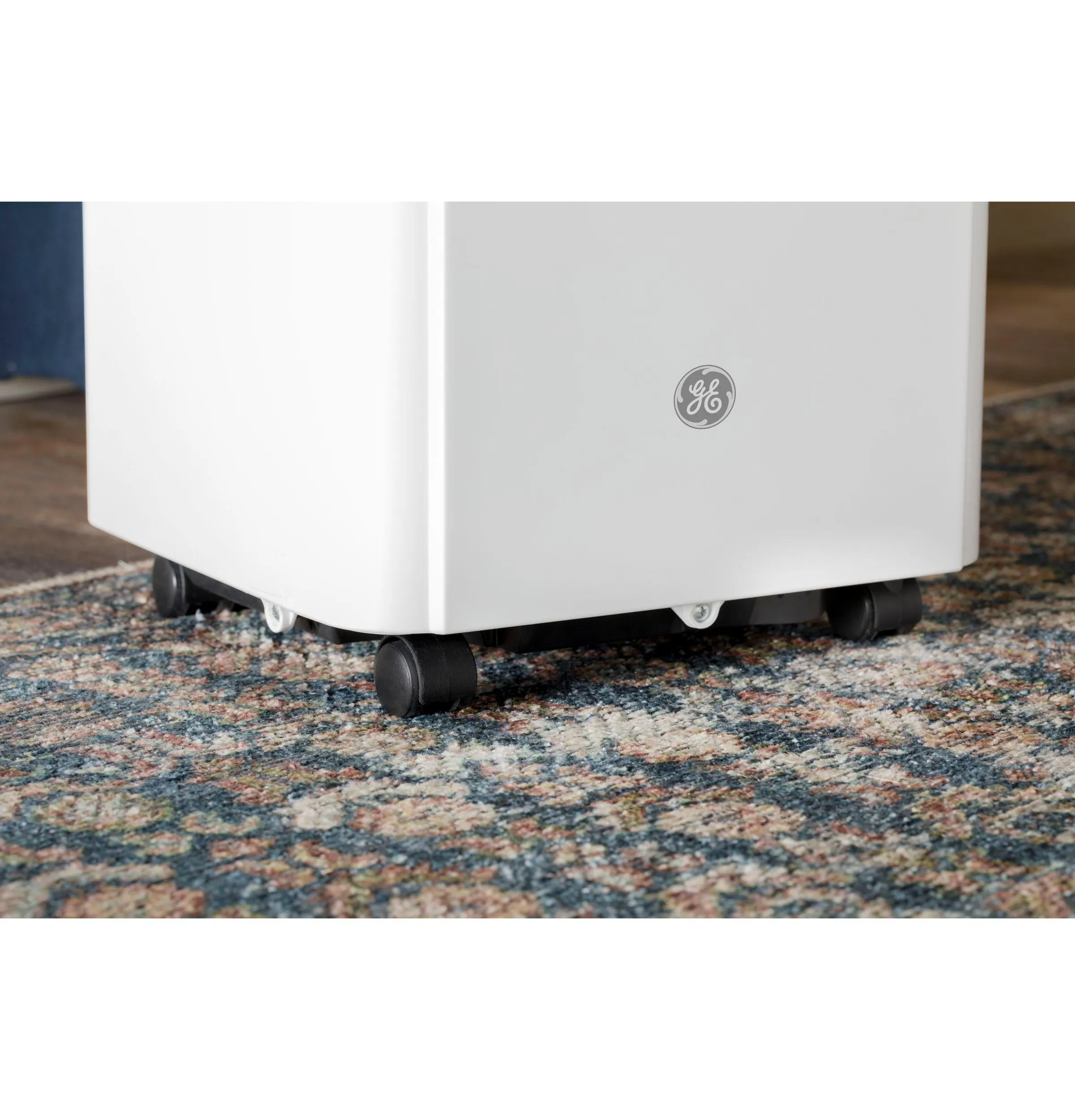 Ge Appliances APMS06BWF Ge 6.000 Btu Doe Portable Air Conditioner For Small Rooms Up To 250 Sq. Ft.