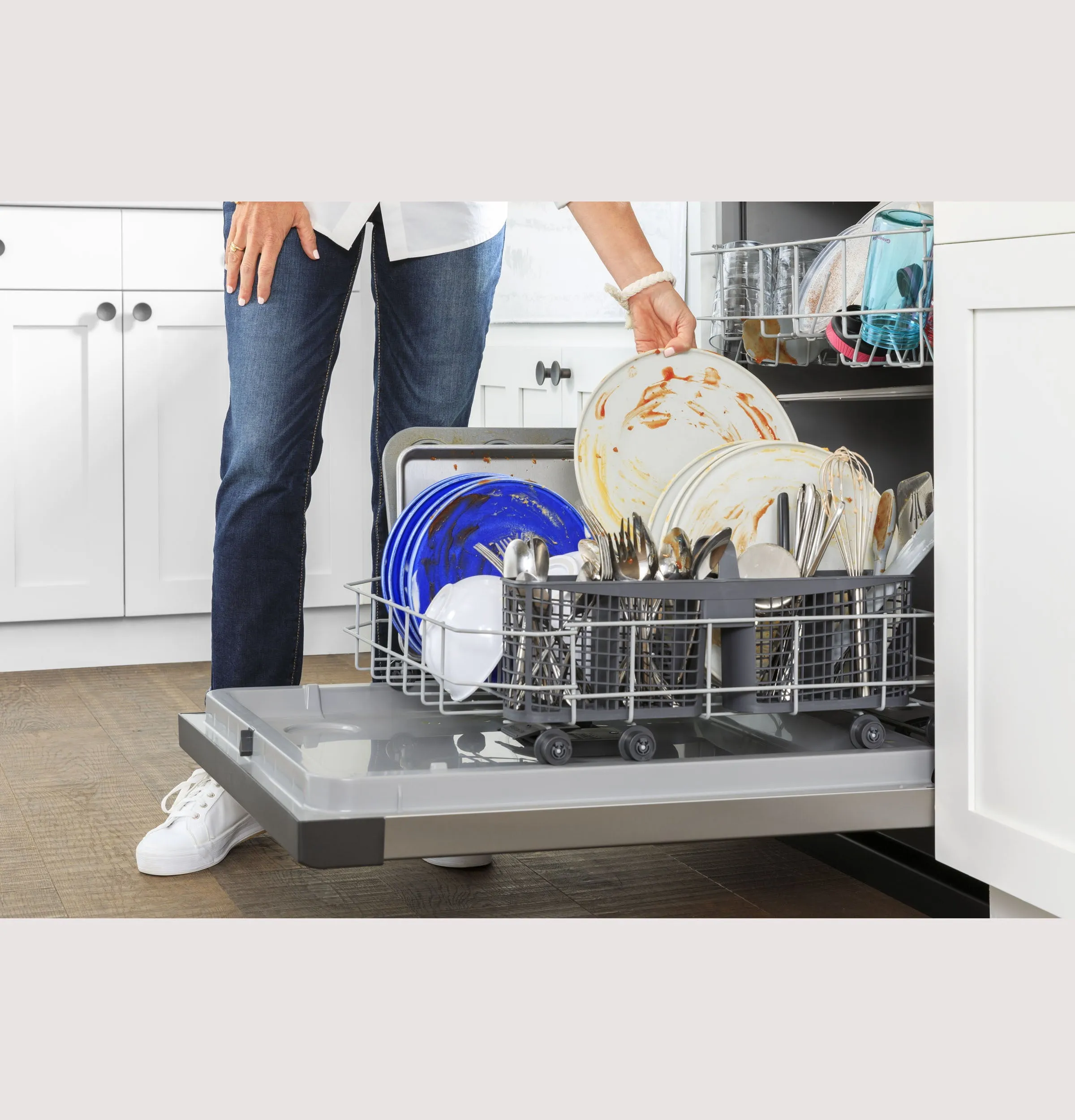 Ge Appliances GDF511PSRSS Ge Dishwasher With Front Controls With Power Cord