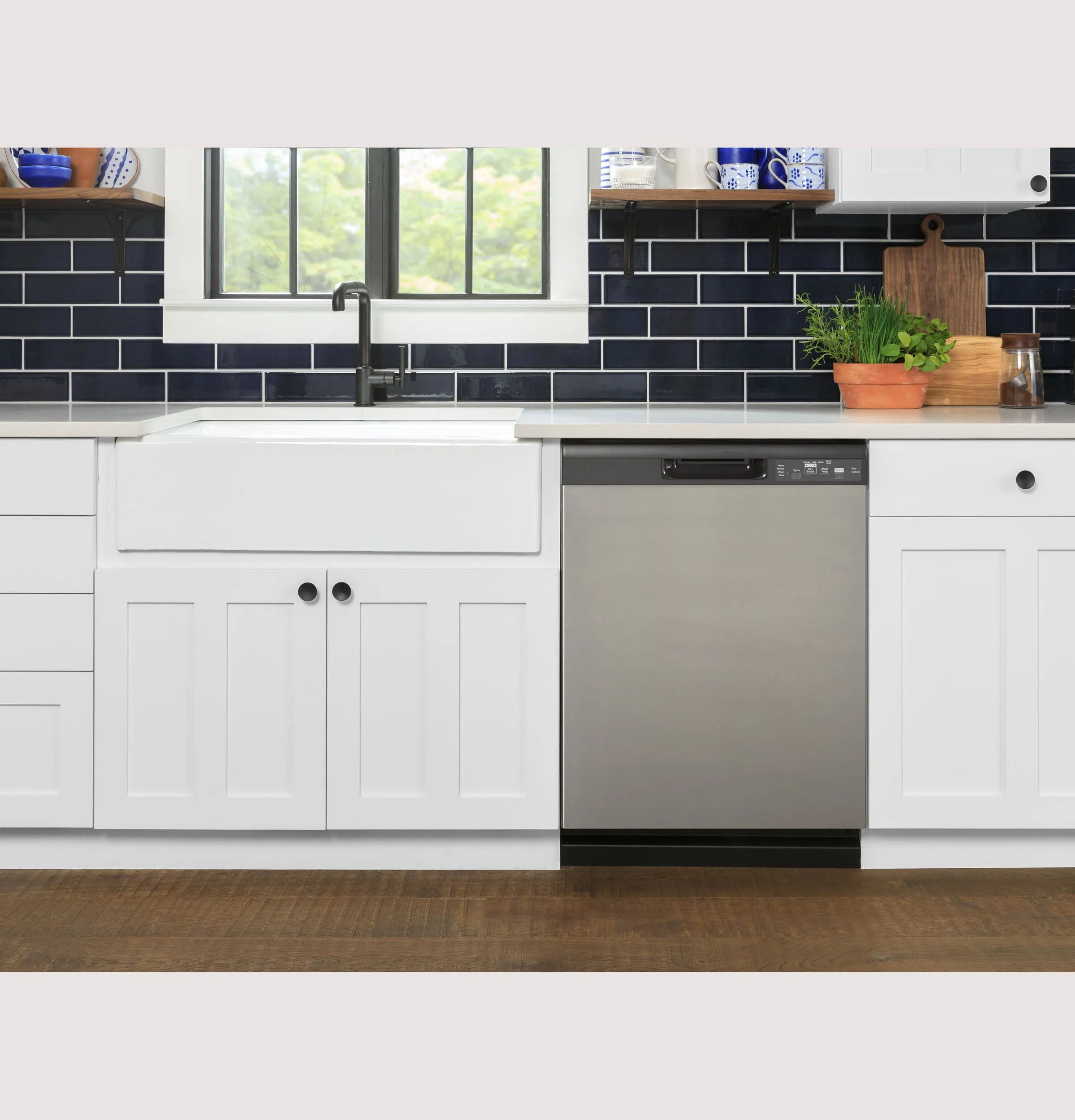 Ge Appliances GDF535PSRSS Ge Dishwasher With Front Controls