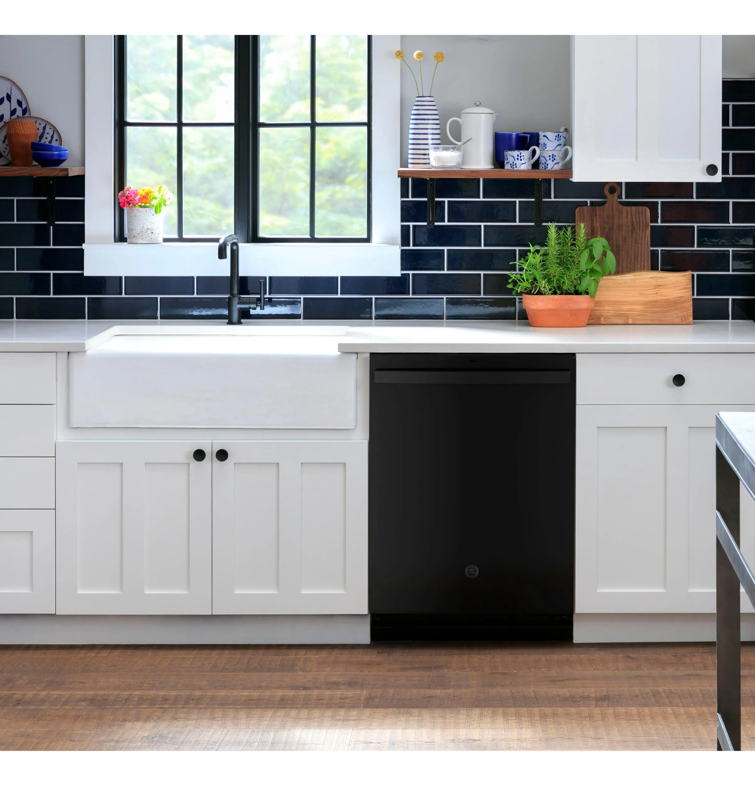 Ge Appliances GDT630PGRBB Ge Top Control With Plastic Interior Dishwasher With Sanitize Cycle & Dry Boost