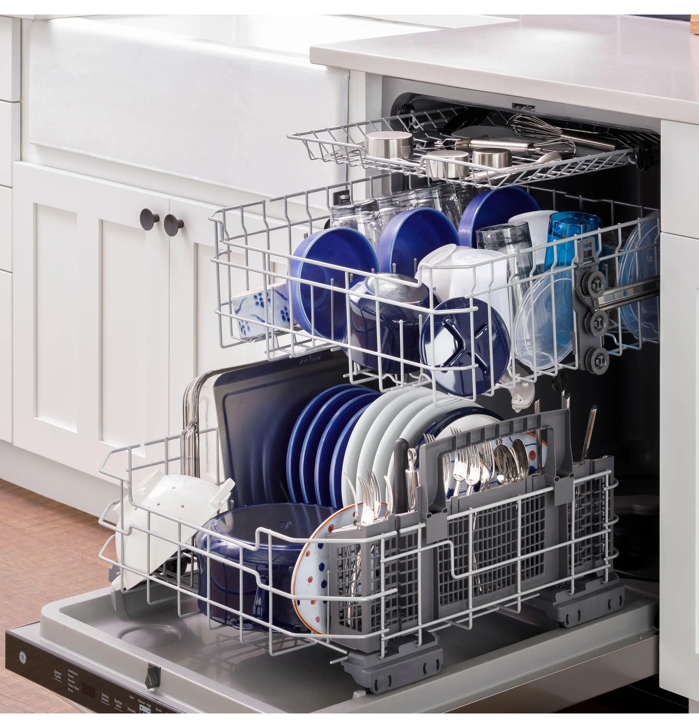 Ge Appliances GDT630PMRES Ge Top Control With Plastic Interior Dishwasher With Sanitize Cycle & Dry Boost