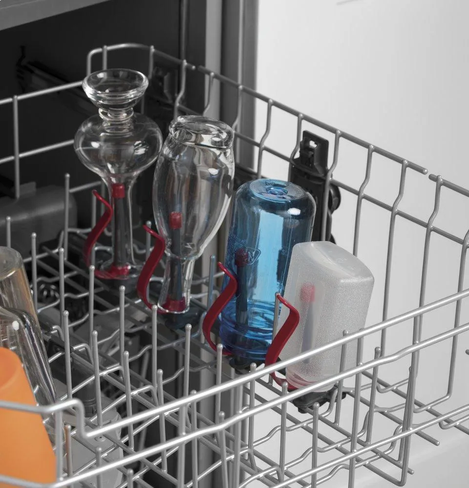 Ge Appliances GDT630PYMFS Ge Fingerprint Resistant Top Control With Plastic Interior Dishwasher With Sanitize Cycle & Dry Boost