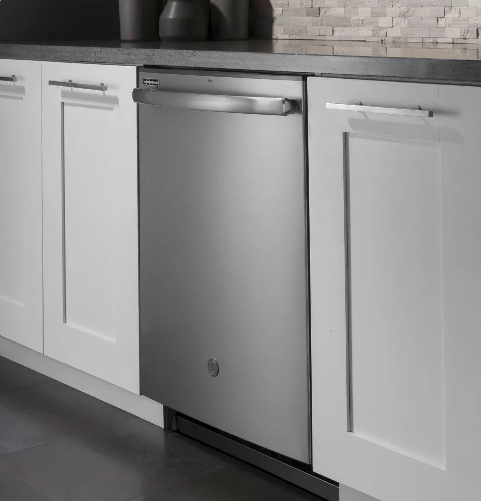Ge Appliances GDT630PYMFS Ge Fingerprint Resistant Top Control With Plastic Interior Dishwasher With Sanitize Cycle & Dry Boost