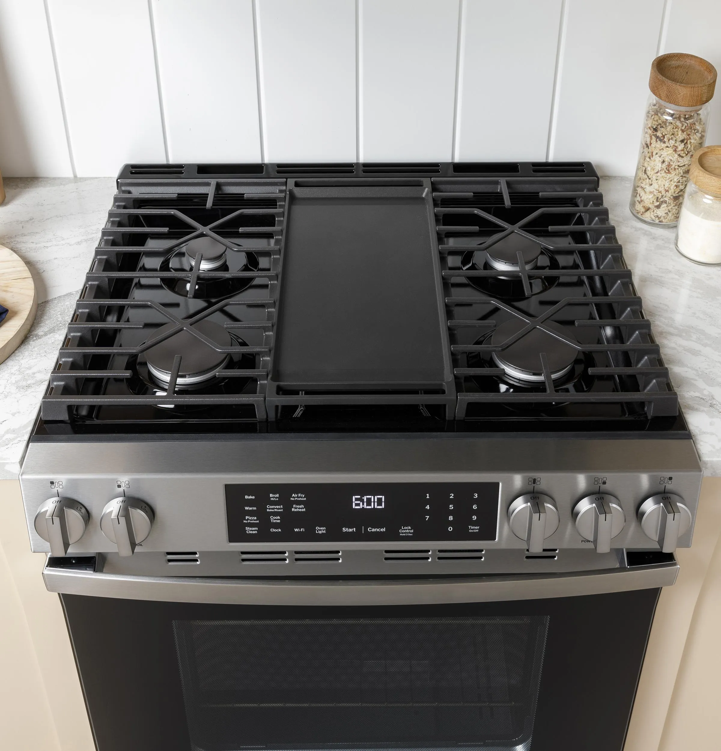 Ge Appliances GGF500PVWW Ge 30 Free-Standing Gas Range With Crisp Mode
