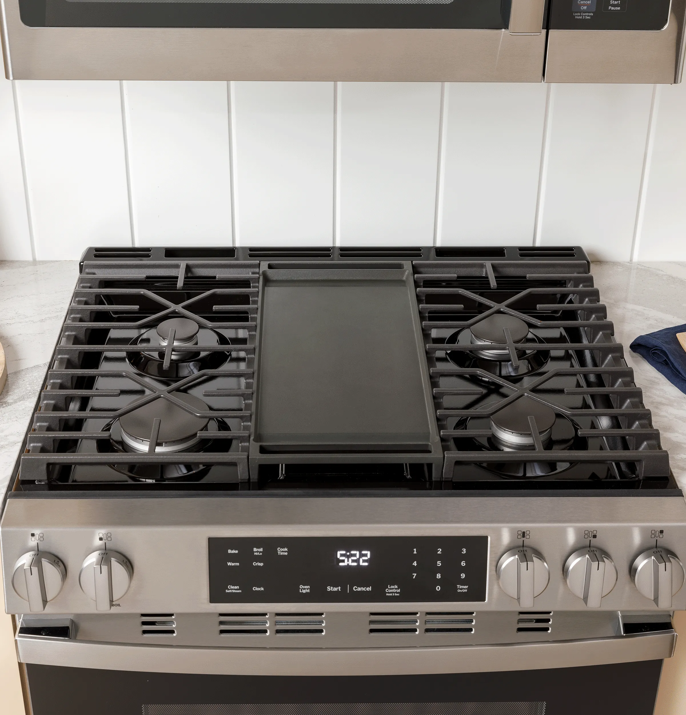 Ge Appliances GGF500PVWW Ge 30 Free-Standing Gas Range With Crisp Mode