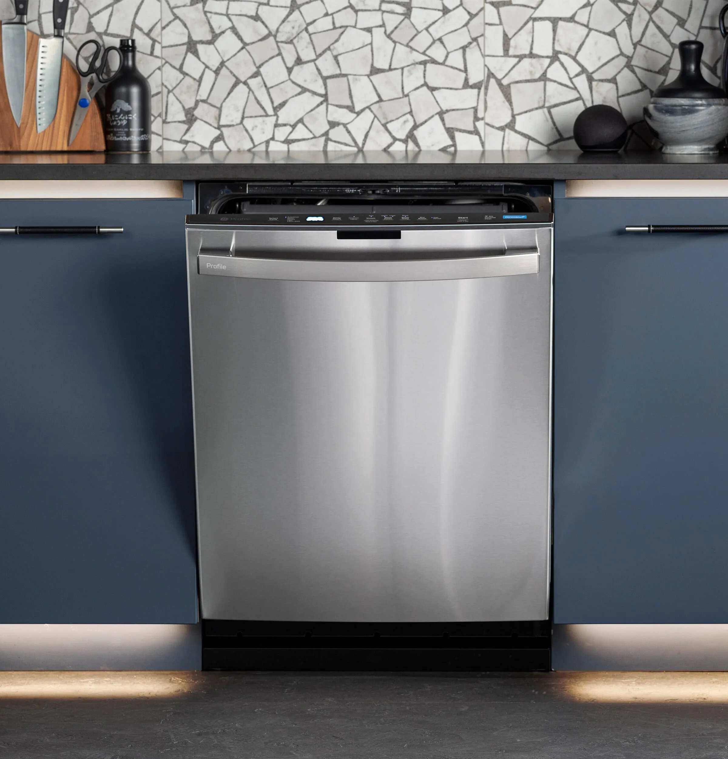 Ge Appliances PDT755SYRFS Ge Profile&#8482; Ultrafresh System Dishwasher With Stainless Steel Interior