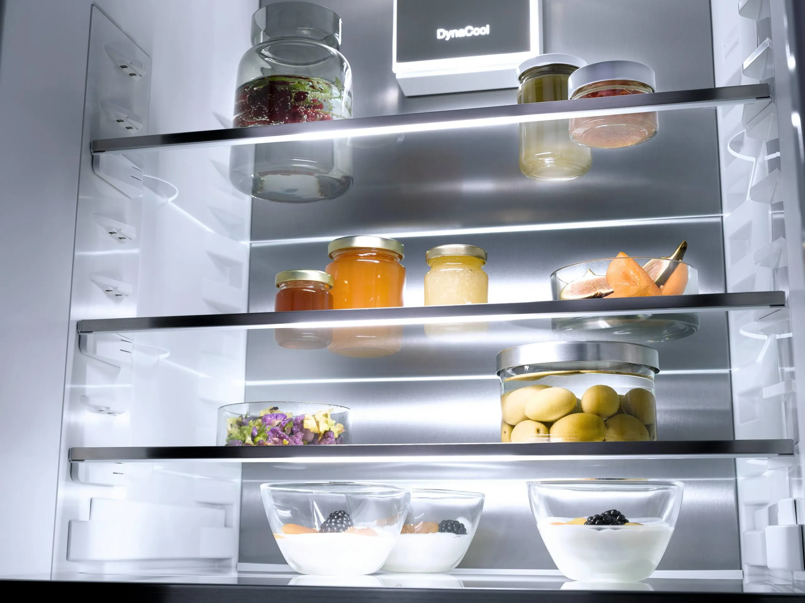 Miele KFN7795D Kfn 7795 D - Perfectcool Fridge-Freezer Perfectfresh Active. Dynacool. And Icemaker For Outstanding Appearance.