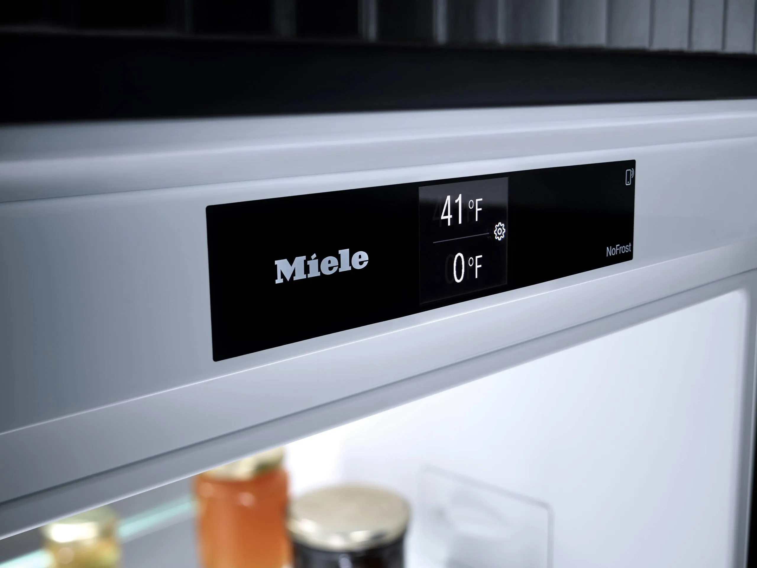 Miele KFN7795D Kfn 7795 D - Perfectcool Fridge-Freezer Perfectfresh Active. Dynacool. And Icemaker For Outstanding Appearance.