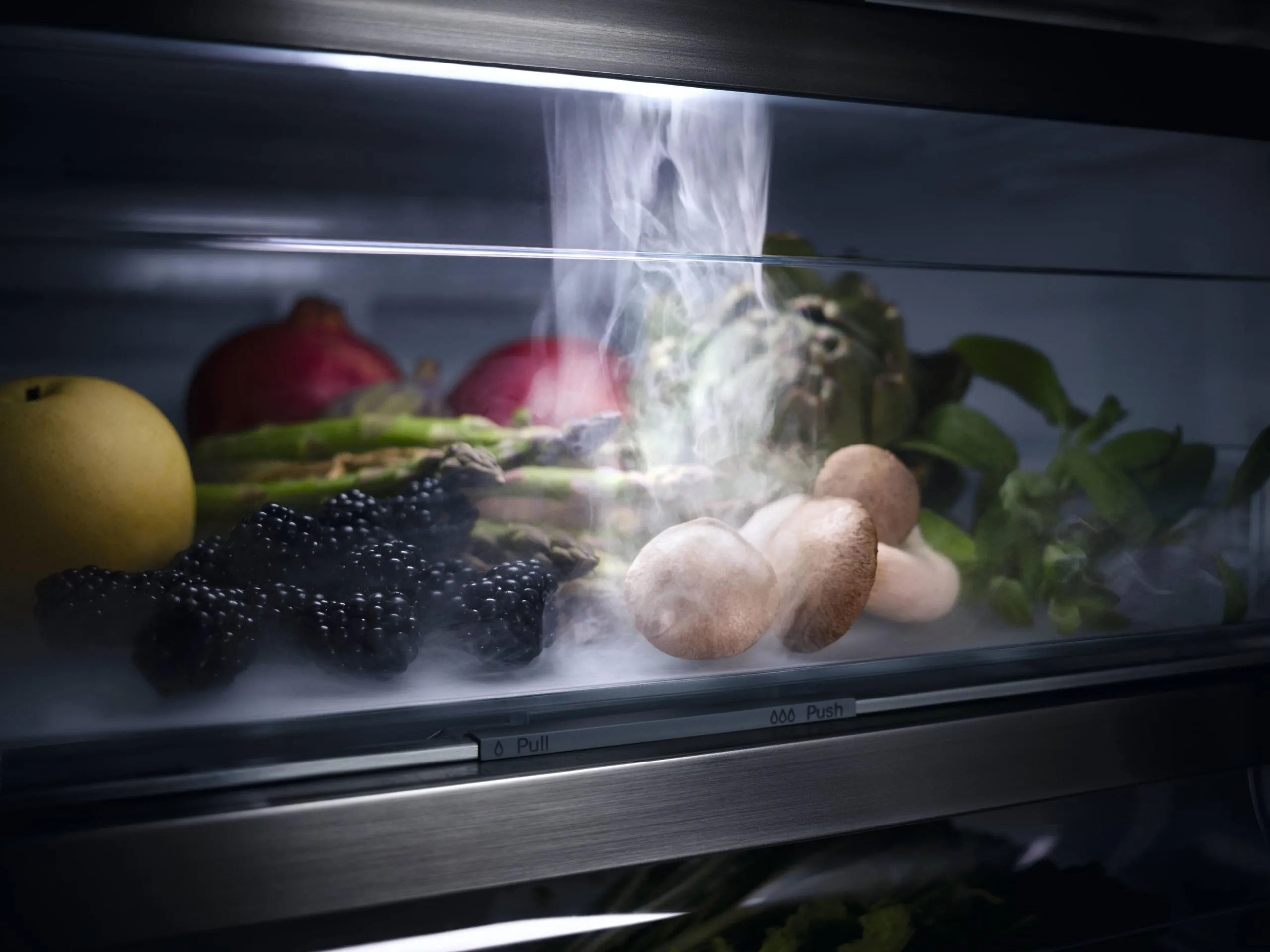 Miele KFN7795D Kfn 7795 D - Perfectcool Fridge-Freezer Perfectfresh Active. Dynacool. And Icemaker For Outstanding Appearance.
