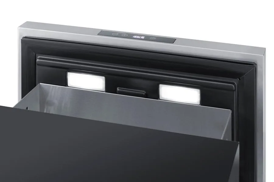 Summit COOL1D 18 Wide Built-In Wine/Beverage Cooler Drawer
