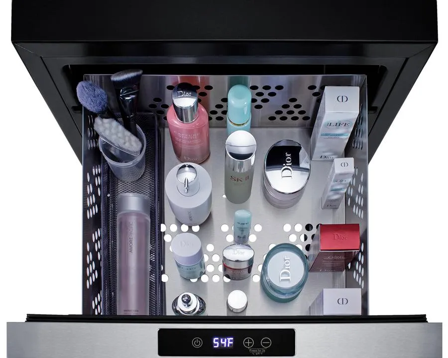 Summit COOL1D 18 Wide Built-In Wine/Beverage Cooler Drawer