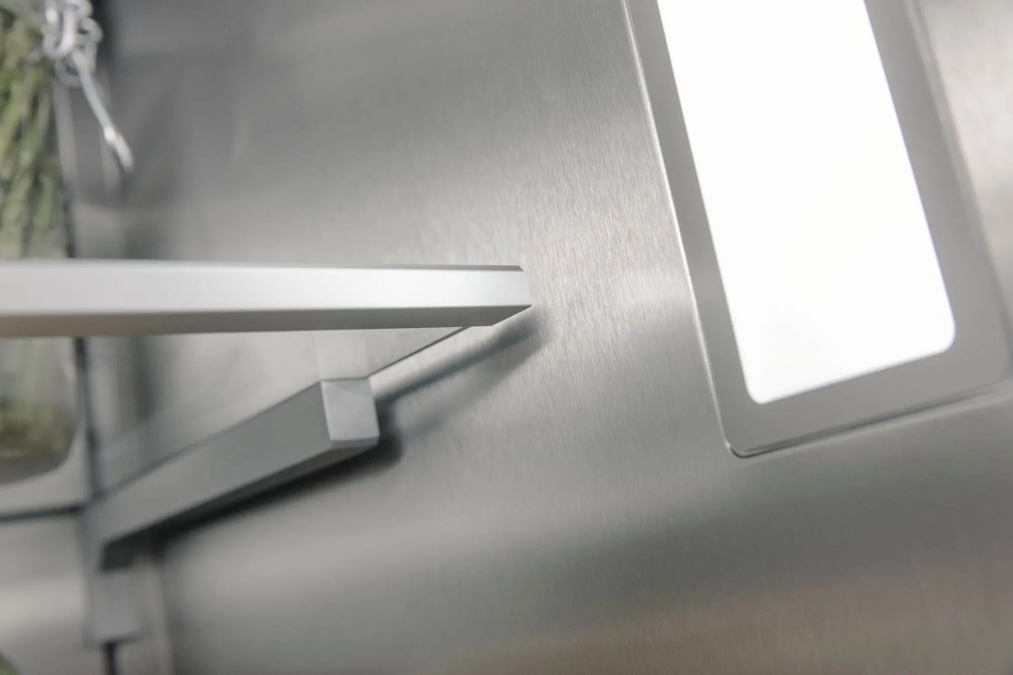 Thermador T36IT905NP Built-In Fridge-Freezer Combination